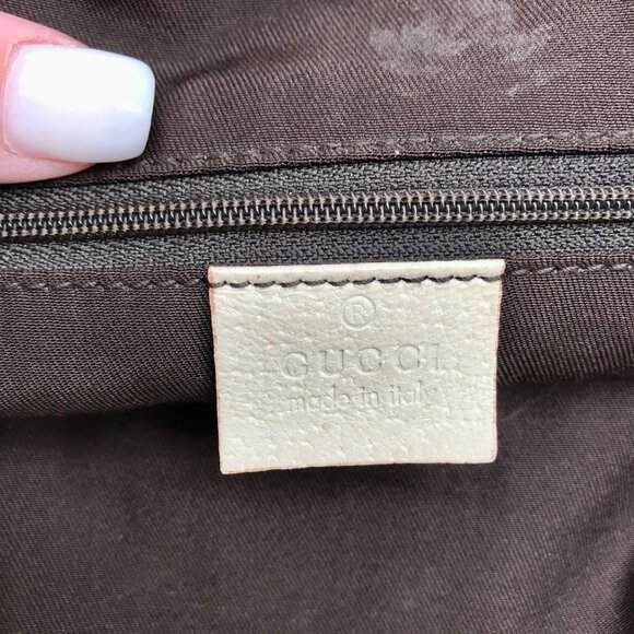 Gucci Brown and Beige Monogram GG Canvas Eclipse Shoulder Bag - Picture 11 of 12